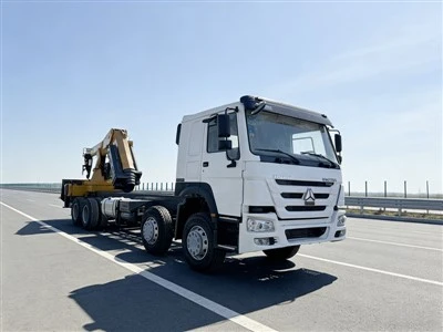 HOWO H76 8x4 Truck-mounted Crane