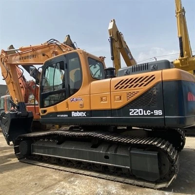 Hyundai R220 paletli ekskavator